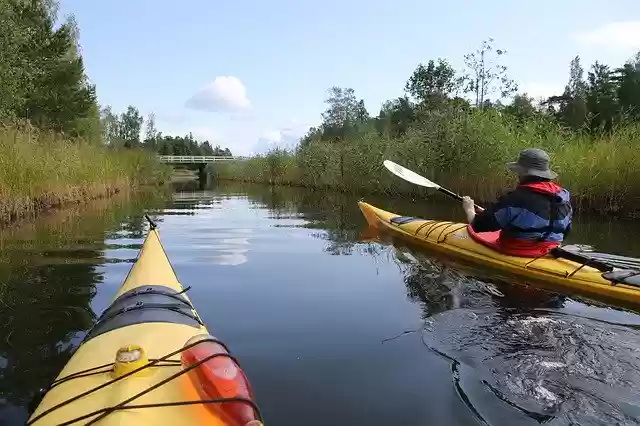 Libreng download Kayak Canoe Canoeing Tour - libreng larawan o larawan na ie-edit gamit ang GIMP online na editor ng imahe