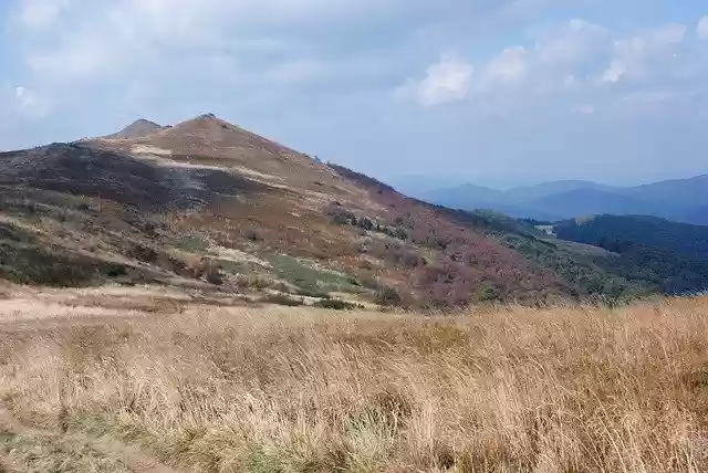 मुफ्त डाउनलोड लैंडस्केप Bieszczady पर्यटन - GIMP ऑनलाइन छवि संपादक के साथ संपादित की जाने वाली मुफ्त तस्वीर या तस्वीर