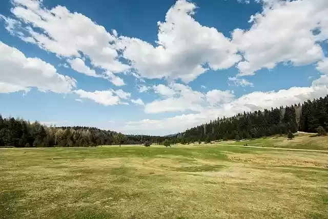 免费下载 Nature Hill Clouds - 使用 GIMP 在线图像编辑器编辑的免费照片或图片