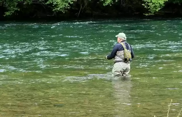 ດາວໂຫລດຟຣີ North Umpqua River Fly Fishing ແມ່ແບບຮູບພາບຟຣີທີ່ຈະແກ້ໄຂດ້ວຍບັນນາທິການຮູບພາບອອນໄລນ໌ GIMP