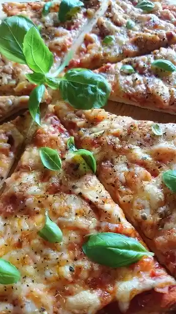 Bezpłatne pobieranie Pizza Eat Delicious — bezpłatne zdjęcie lub obraz do edycji za pomocą internetowego edytora obrazów GIMP