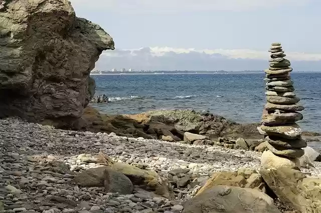 免费下载 Rocks Beach Water - 使用 GIMP 在线图像编辑器编辑的免费照片或图片