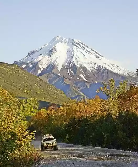 免费下载俄罗斯雪山 - 使用 GIMP 在线图像编辑器编辑的免费照片或图片