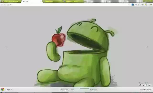 Android Eating an Apple  from Chrome web store to be run with OffiDocs Chromium online