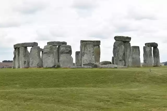 ดาวน์โหลดเทมเพลตรูปภาพฟรี Stonehenge Rock England ฟรีเพื่อแก้ไขด้วยโปรแกรมแก้ไขรูปภาพออนไลน์ GIMP