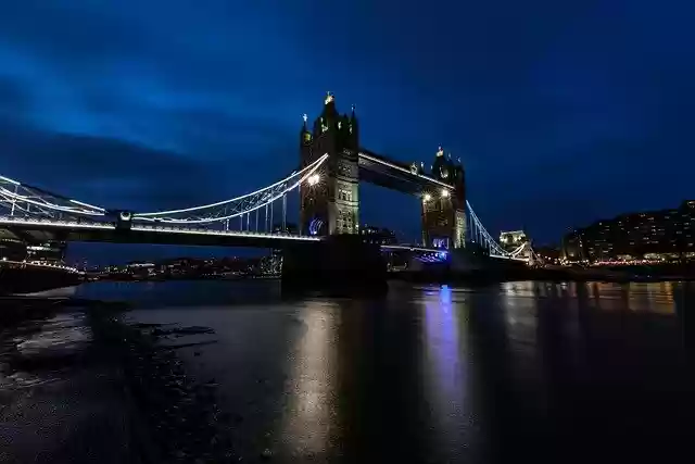 Free download tower bridge river london free picture to be edited with GIMP free online image editor