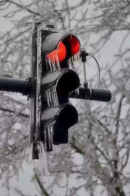 Free download Traffic Lights Winter Icicles -  free photo or picture to be edited with GIMP online image editor