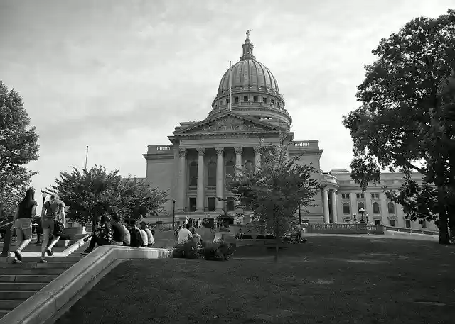 Free download Wisconsin State Capitol Building -  free photo or picture to be edited with GIMP online image editor